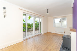 Living Room- click for photo gallery